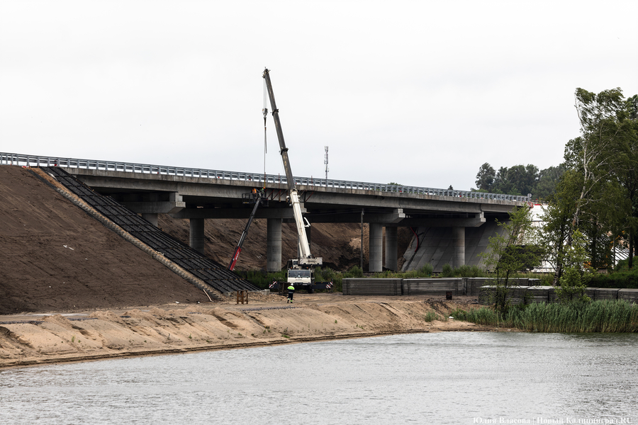 Планы развития к юбилею области: как губернатор в мкр. Космодемьянского выезжал (фото)
