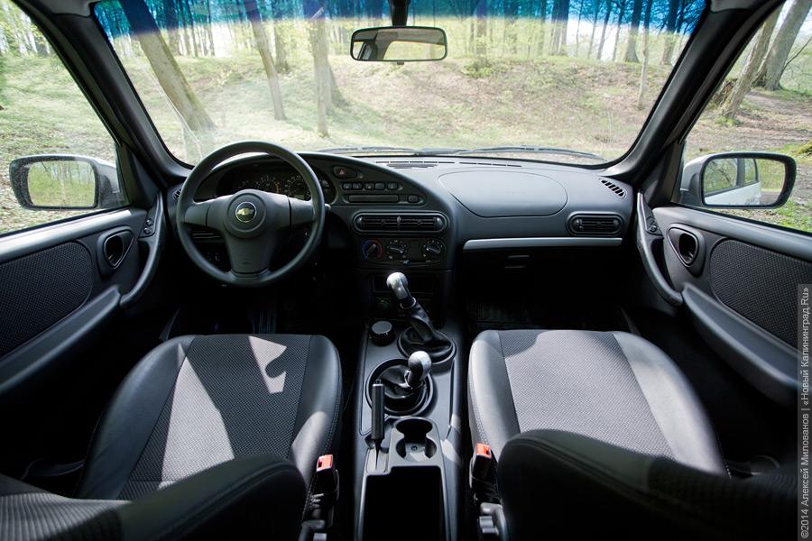 Покоритель бездорожья: тест-драйв обновленного внедорожника Chevrolet NIVA