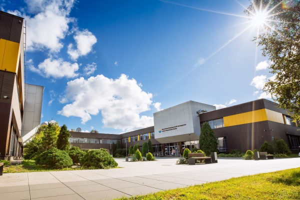 Центр математических исследований в БФУ: от тёмной материи к новой энергии