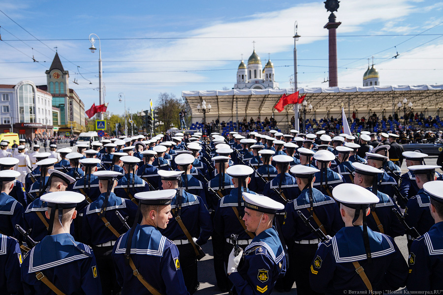 Парад в объективе: фоторепортаж со Дня Победы в Калининграде