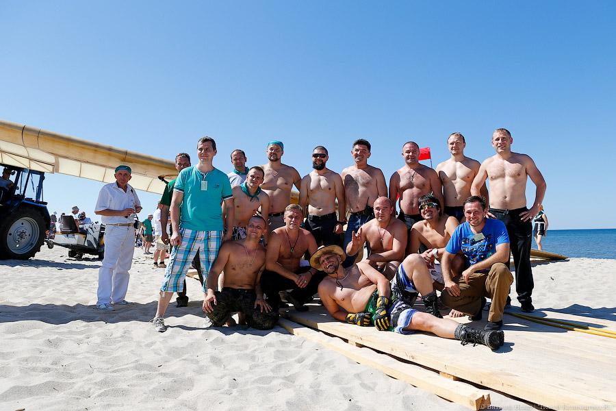 Мчатся самолёты ниже облаков: как прошёл День полётов на Куршской косе