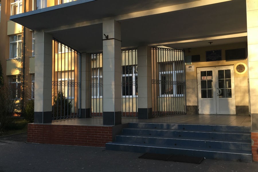 По делу директора лицея № 49 провели еще два обыска