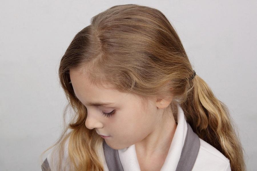 Пара косичек: две простые детские прически для утренника