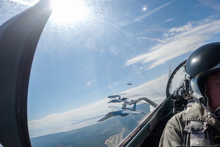 Репетиция парада из кабины истребителя. Фоторепортаж НК