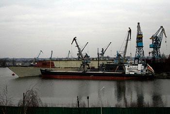 На заводе "Янтарь" спускают на воду фрегат для ВМС Индии