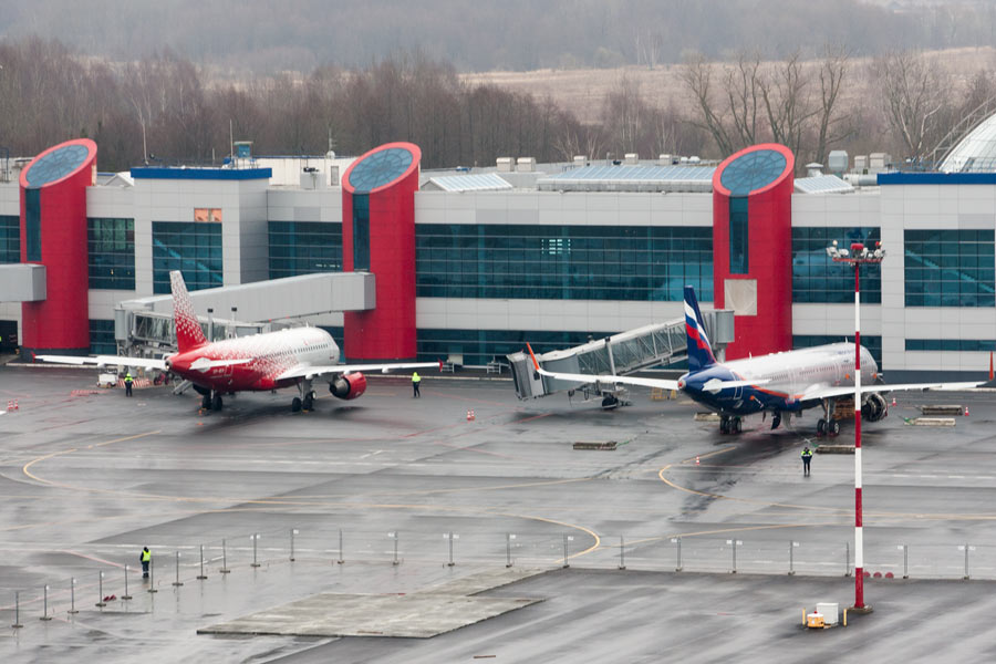 Рейс «Аэрофлота» из Москвы не смог сесть в «Храброво» из-за тумана