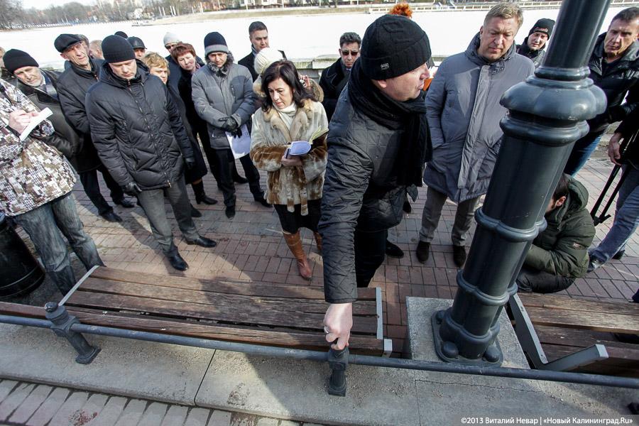 «Ярошук и Верхнее озеро»: как мэр города инспектировал провалы плитки