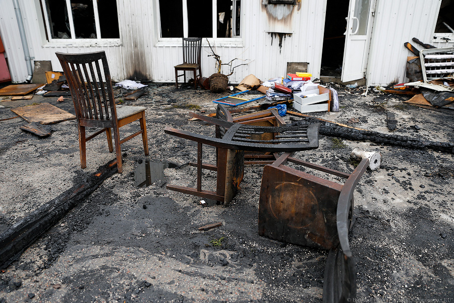 Ничего не ждем: пострадавшие о последствиях пожара на пр. Калинина (фото)