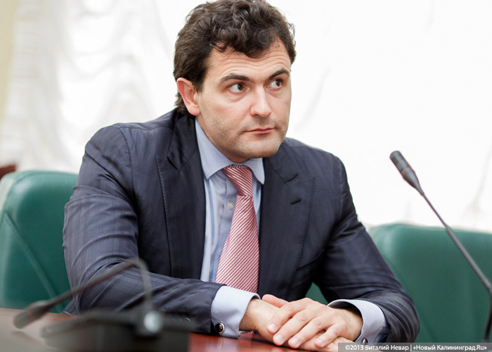 Александр Арутюнов.