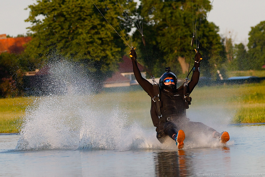 Люди как птицы: под Калининградом прошел этап Кубка России по купольному пилотированию (фото)