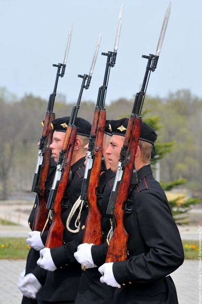 Фоторепортаж «Нового Калининграда.ru»: на военном кладбище в Медведевке перезахоронены 54 безымянных солдата