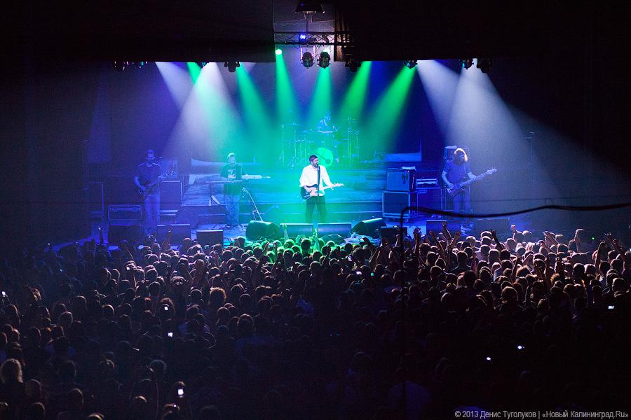«Конец прекрасной эпохи»: фоторепортаж с концерта группы «Сплин»