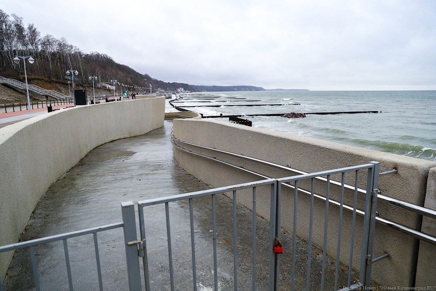 «В ожидании 70 метров»: как ведутся работы по расширению пляжа в Светлогорске