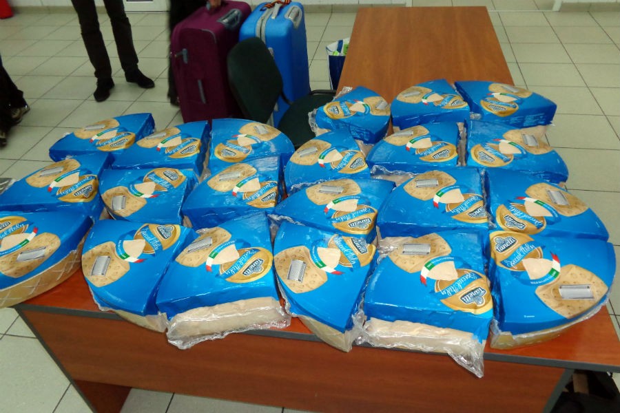 Калининградская таможня собралась уничтожить 222 килограмма сыра (фото)