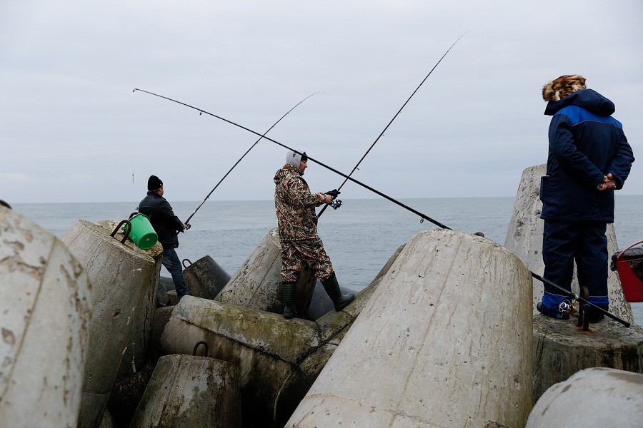 Правоохранители задержали двух браконьеров, выловивших сетями рыбы на 46 тысяч