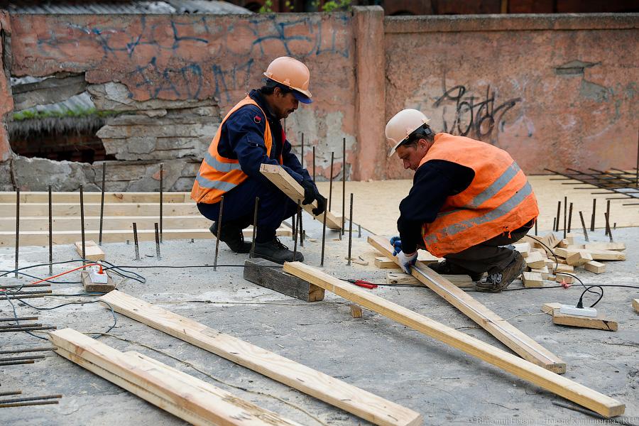 Внезапные коммуникации: как продвигается ремонт моста на Аллее Смелых