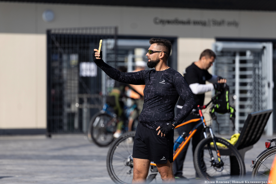 До моря на двух колёсах: в Калининграде проходит велопробег «Тур-де-Кранц» (фото)