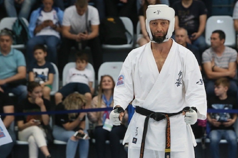 Алибек Гаджикурбанов. Фото — superkarate.ru, предоставлено министерством спорта Калининградской области.