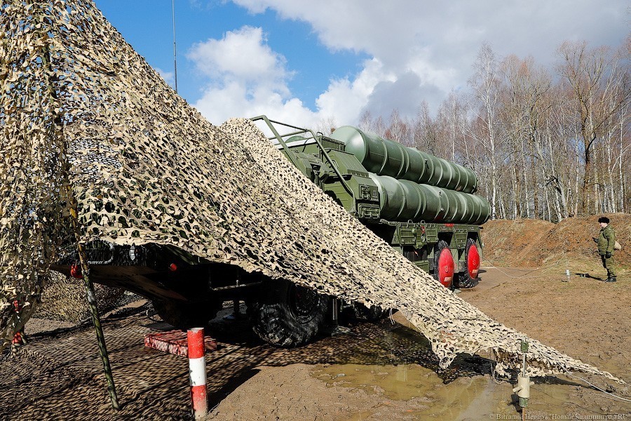 Укрепили щит над регионом: в Калининградской области развернули С-400 «Триумф» (фото)
