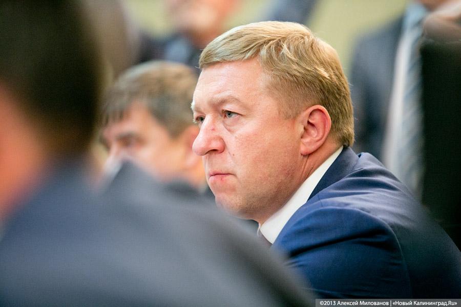 «Прилетел и поговорил»: Медведев обсудил детсады в Калининградской области (фото)