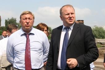 Цуканов: на стройке второй эстакады работает недостаточно людей