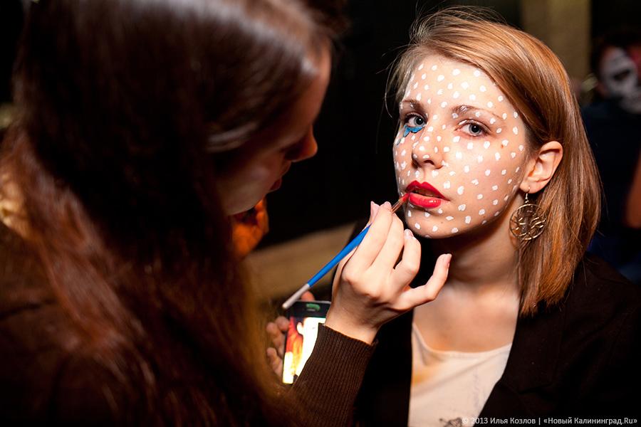 Странные танцы: в клубе «Exclusive» отметили Хеллоуин