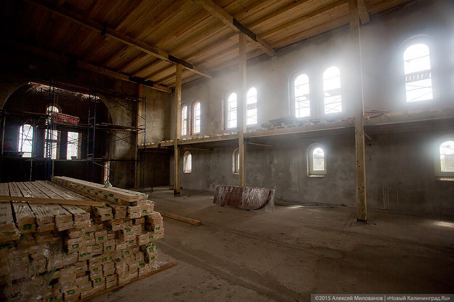 Гнездо преткновения: как проходит реставрация кирхи в Краснолесье