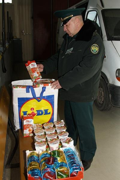 Таможня на МАПП Мамоново обнаружила у калининградца 430 кг молочных продуктов (фото)
