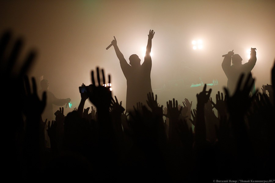 Мы наваливаем бас: как прошел первый концерт группы «Грибы» в Калининграде