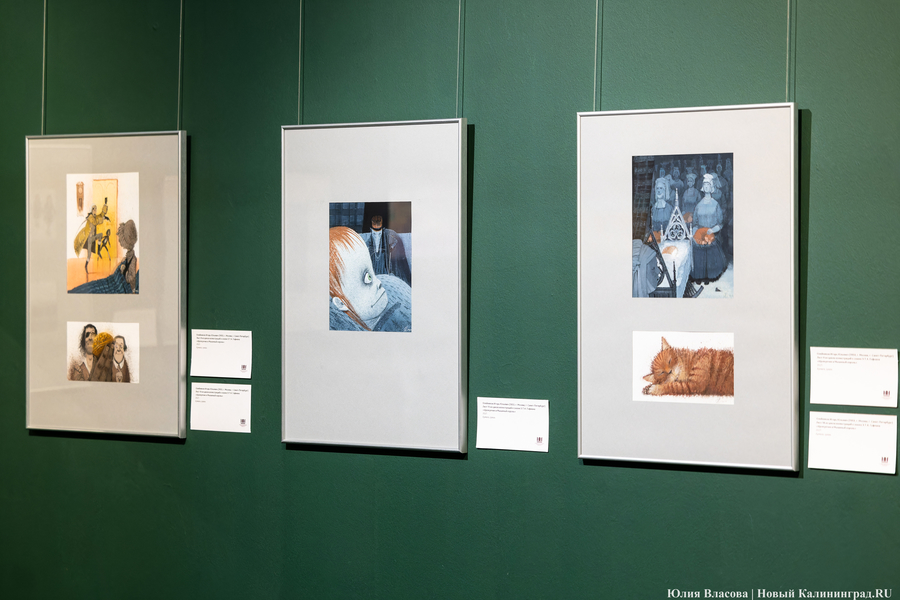 Символы Рождества и мир Гофмана: в Музее искусств открыли новогодний проект (фото)