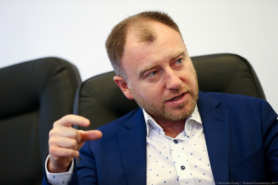 Заливатский попросил туристов не приезжать в Янтарный в нерабочую неделю (видео)