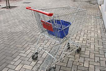 Торговые сети прогнозируют удорожание овощей из-за запрета их ввоза из ЕС