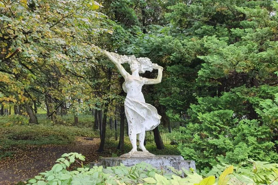 В Светлогорске анонсировали благоустройство у «Девушки с венком»