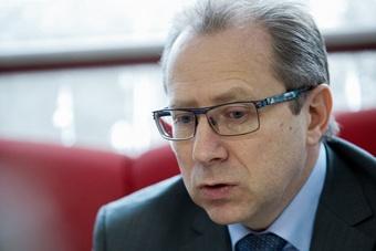 Спустя год правительство области так и не получило обещанные акции аэропорта