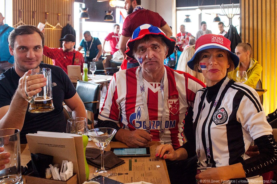 «Сербы себя покажут»: как мы пели с ними их песни и танцевали под «Ленинград»