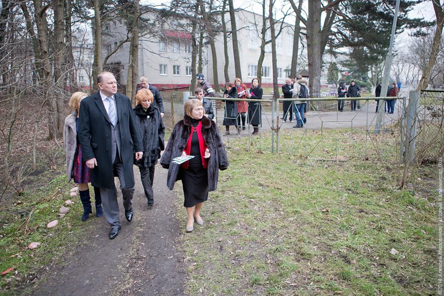«Это кидалово!»: как Николай Цуканов в Пионерском новую власть насаждал