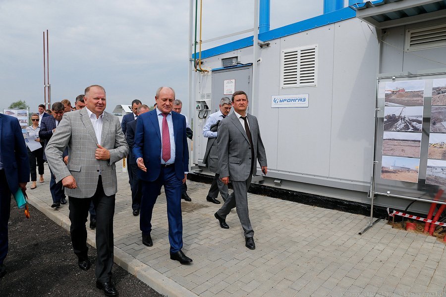 Поцелуй в одно место: как губернатор Цуканов проблемы Черняховска решал