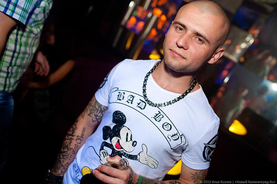 Бикини-пляж: в «Платинуме» прошел показ купальников