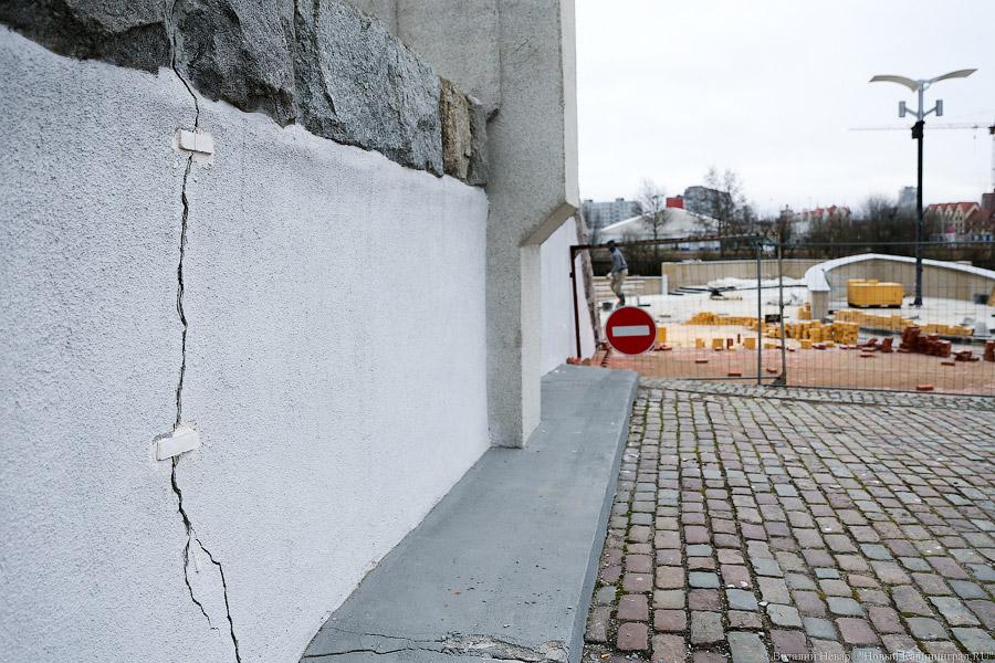 Ярошук надеется, что стела памятника морякам-балтийцам не рухнет на набережную