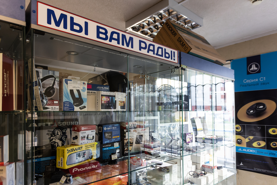 Замыкание периметра: как на ул. Автомобильной возник неразрешимый конфликт бизнесменов с жильцами