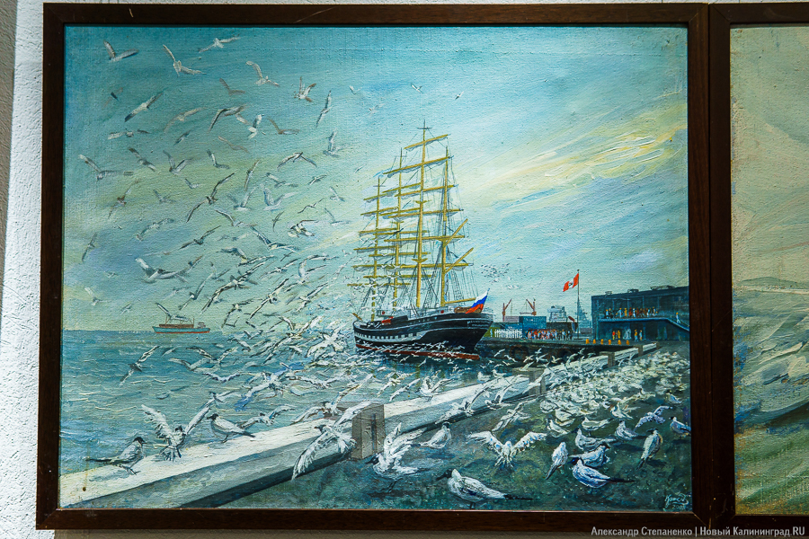 Кругосветка на холсте: как открылась выставка живописи Андрея Красильщикова (фото)