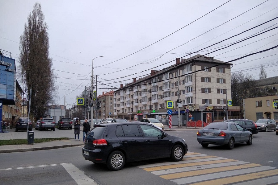 На перекрестке Горького-Озерова и на ул. Черняховского отключены светофоры