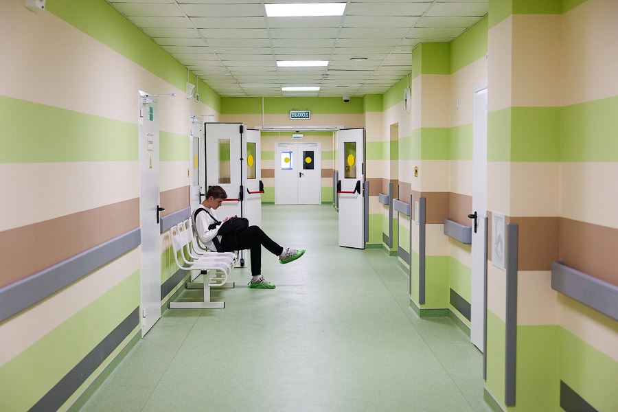 Отставший, но экстренный: как выглядит новый корпус ДОБ на месте Медсанчасти № 1 (фото)