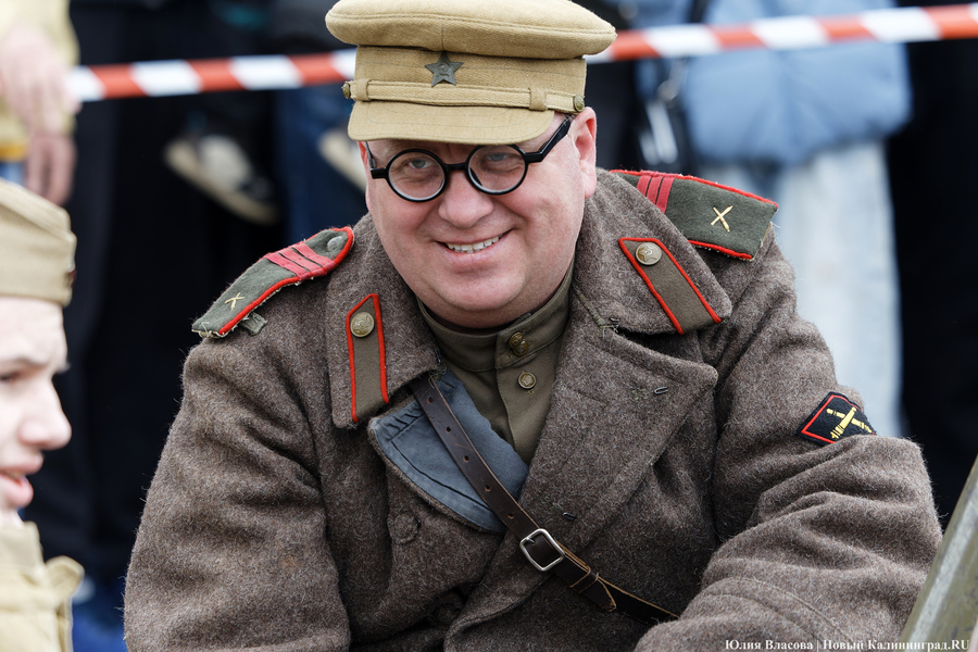 Двойной штурм: фоторепортаж с реконструкции взятия форта № 5 (фото)