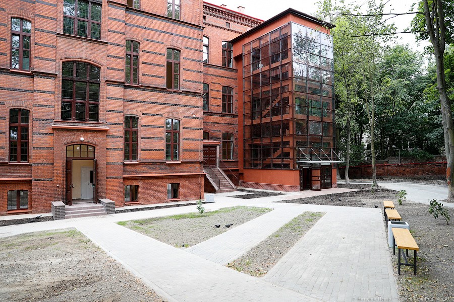 «На грани»: инфекционную больницу почти успели отремонтировать к началу ЧМ