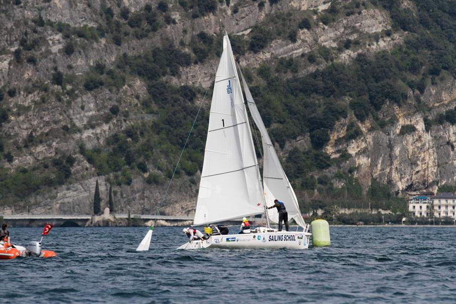 Калининградские яхтсмены завоевали «серебро» и «бронзу» в матчевых гонках (фото)