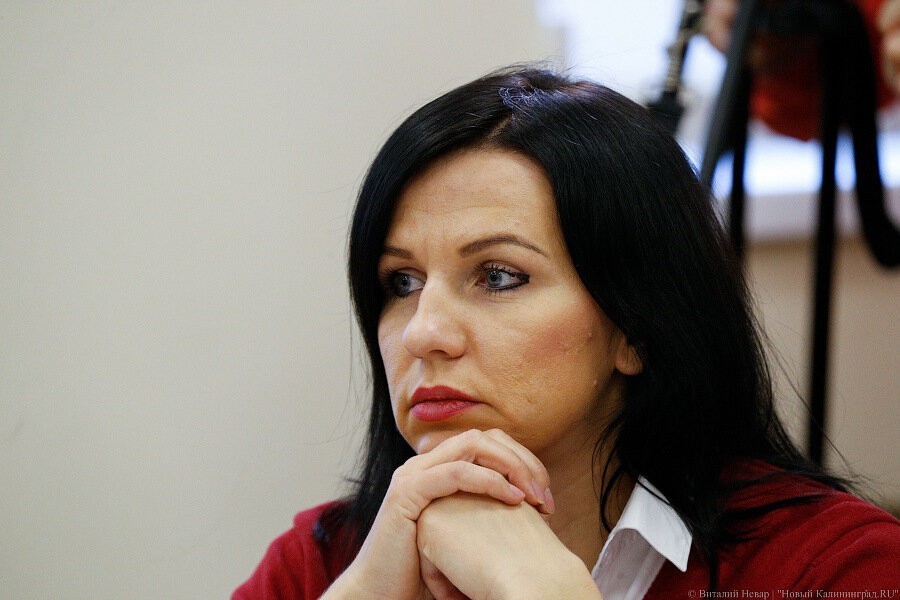 Оксана Астахова покидает пост главы регионального Фонда капремонта