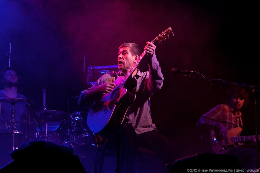 «Сидячий рок»: фоторепортаж с концерта группы «Сплин»