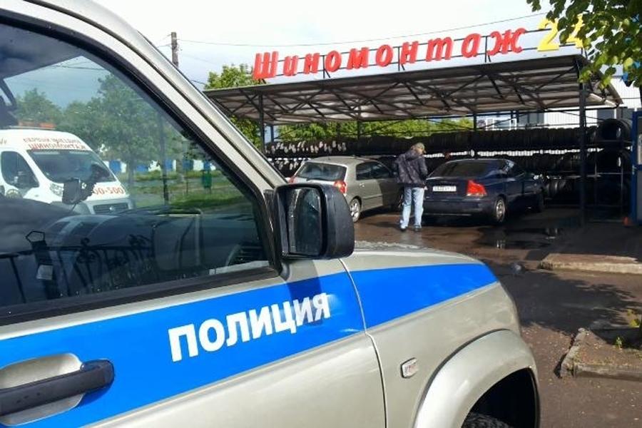 УМВД: калининградец обокрал шиномонтажный сервис, чтобы снять квартиру (фото)