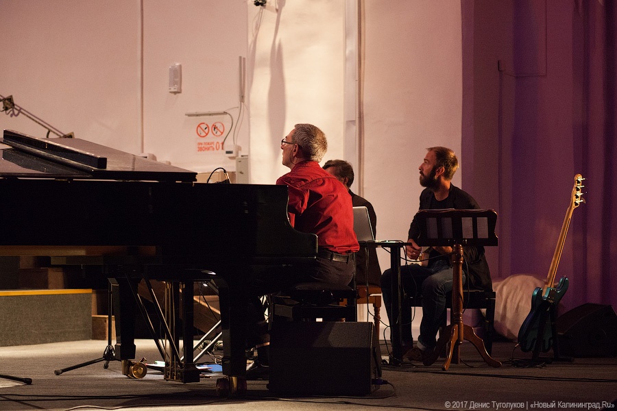 Триумф немого и черно-белого: как прошло открытие фестиваля «Территория кино»